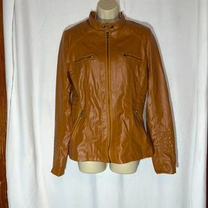 #251✅ Faux leather jacket